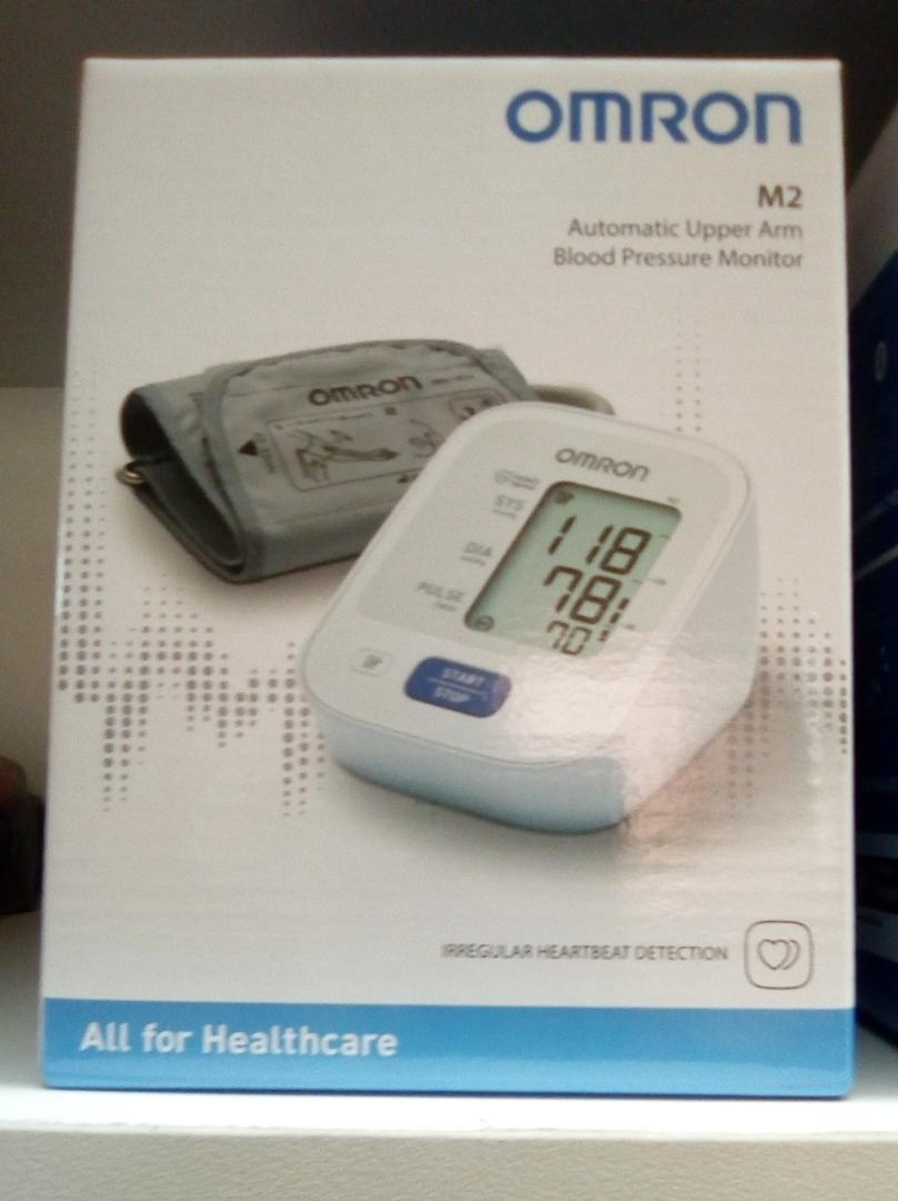 OMRON M2 BASIC AUTOMATIC UPPER ARM BLOOD PRESSURE MONITOR